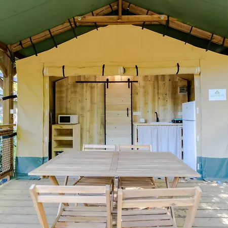Tente 2 Personnes 3* Saint-Martial-de-Nabirat